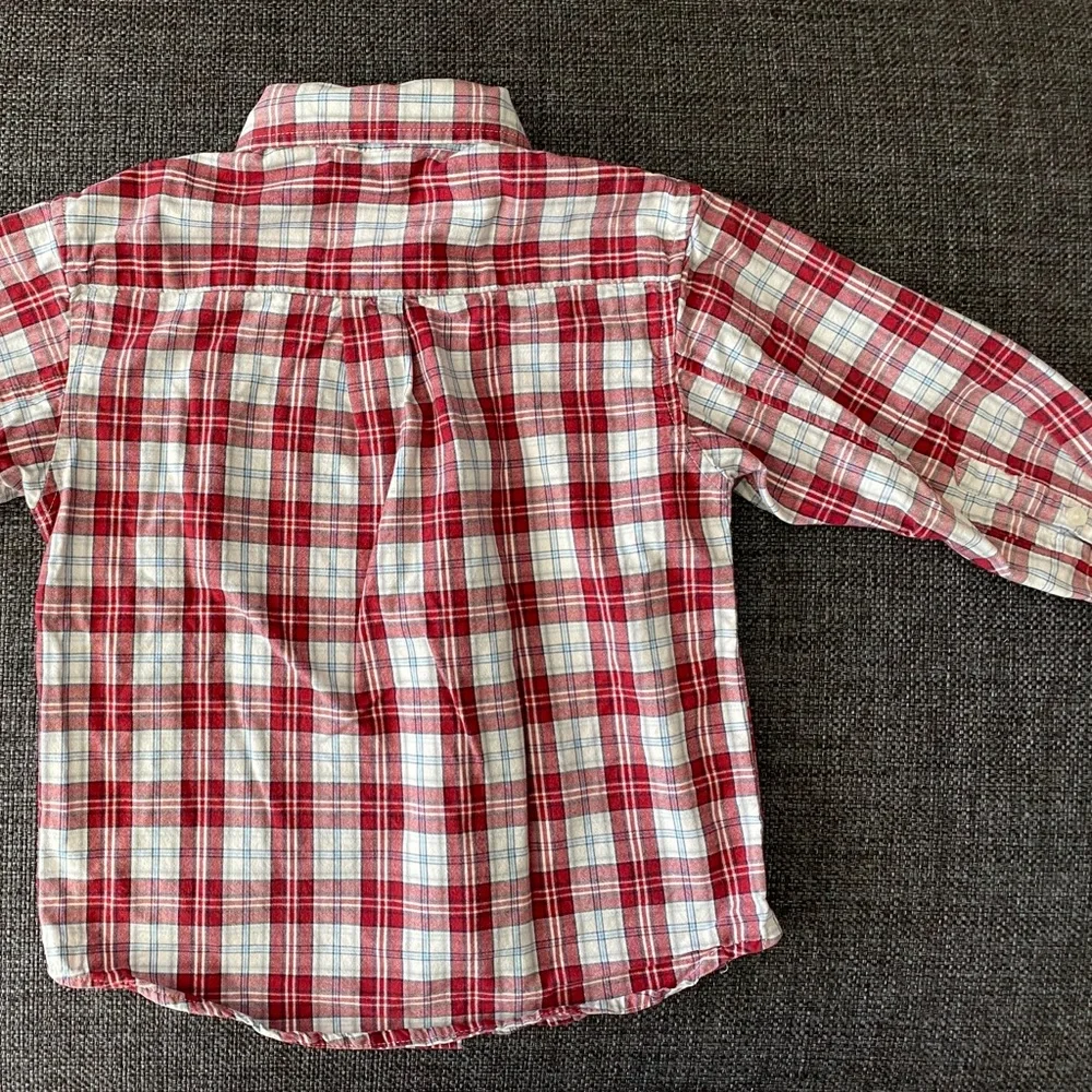 ⭐️ EUC GAP Red Plaid Button Down Authentic Oxford Shirt, Boys XS/4, 100% Cotton